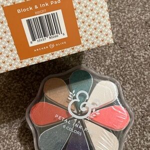 Archer & Olive Petal Ink Pad Set Block and Ink pad